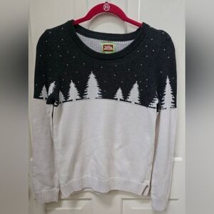Holiday Arcade-Elegant Grau and White Tree Pattern Sweater Size M-Runs Small
